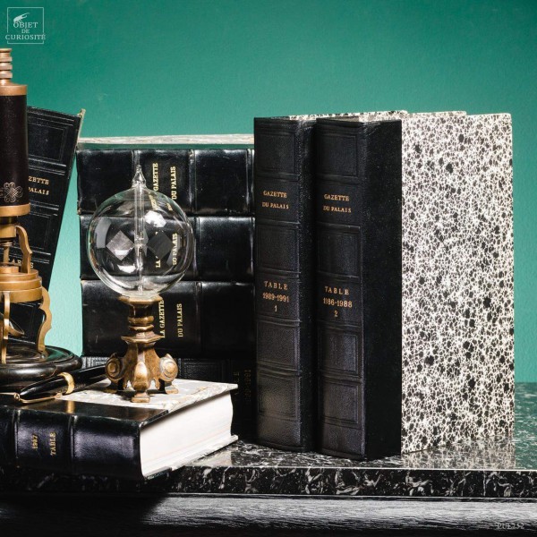 15 old books